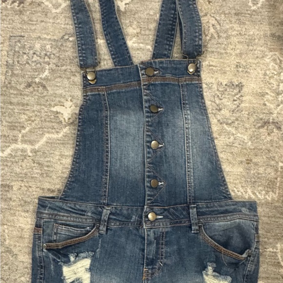 Tinseltown Indigo Denim Couture Shorts Overalls Sz MED - Picture 2 of 4